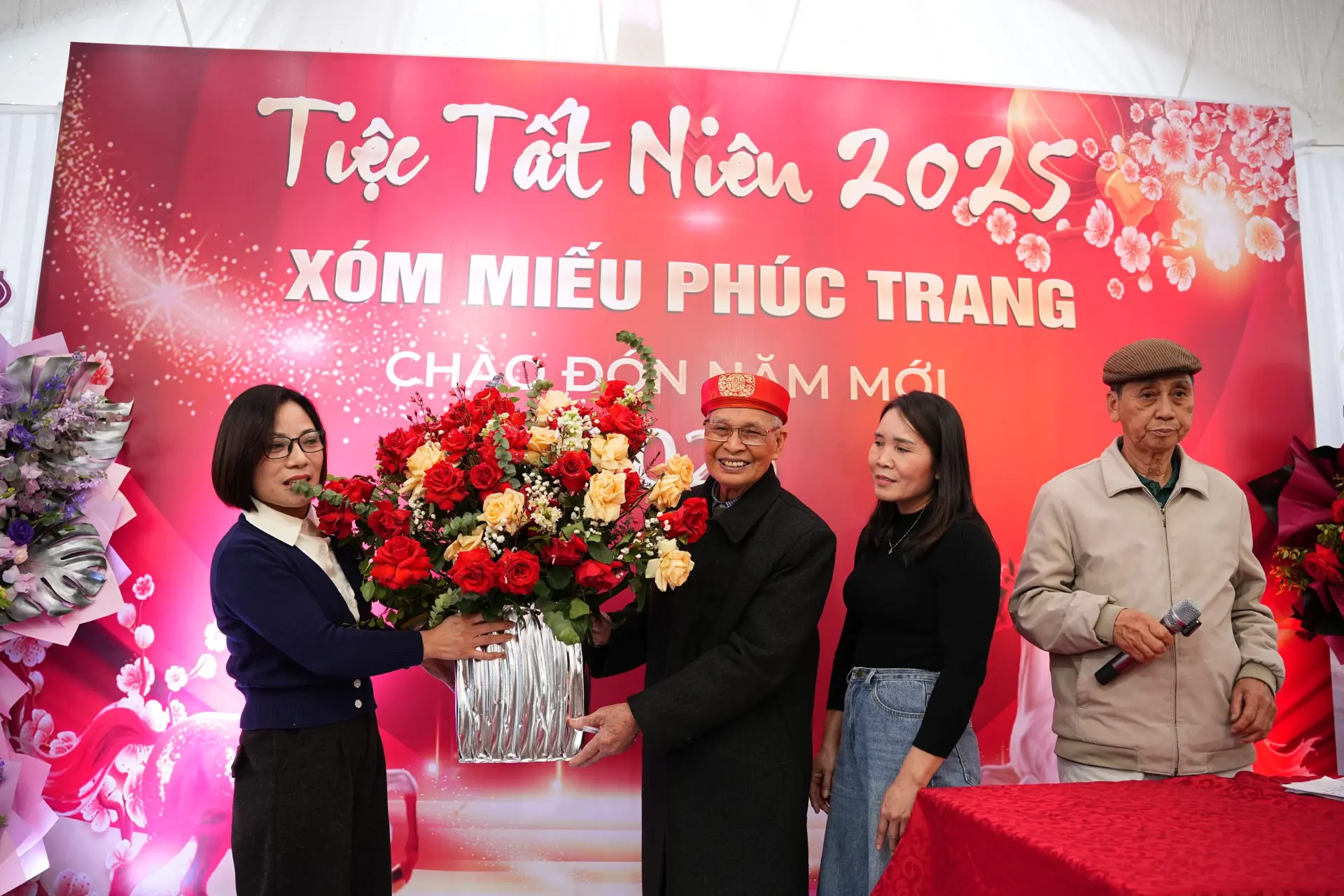TRI ÂN CÁC BẬC CAO NIÊN NHÂN NGÀY TRUYỀN THỐNG NGƯỜI CAO TUỔI VIỆT NAM