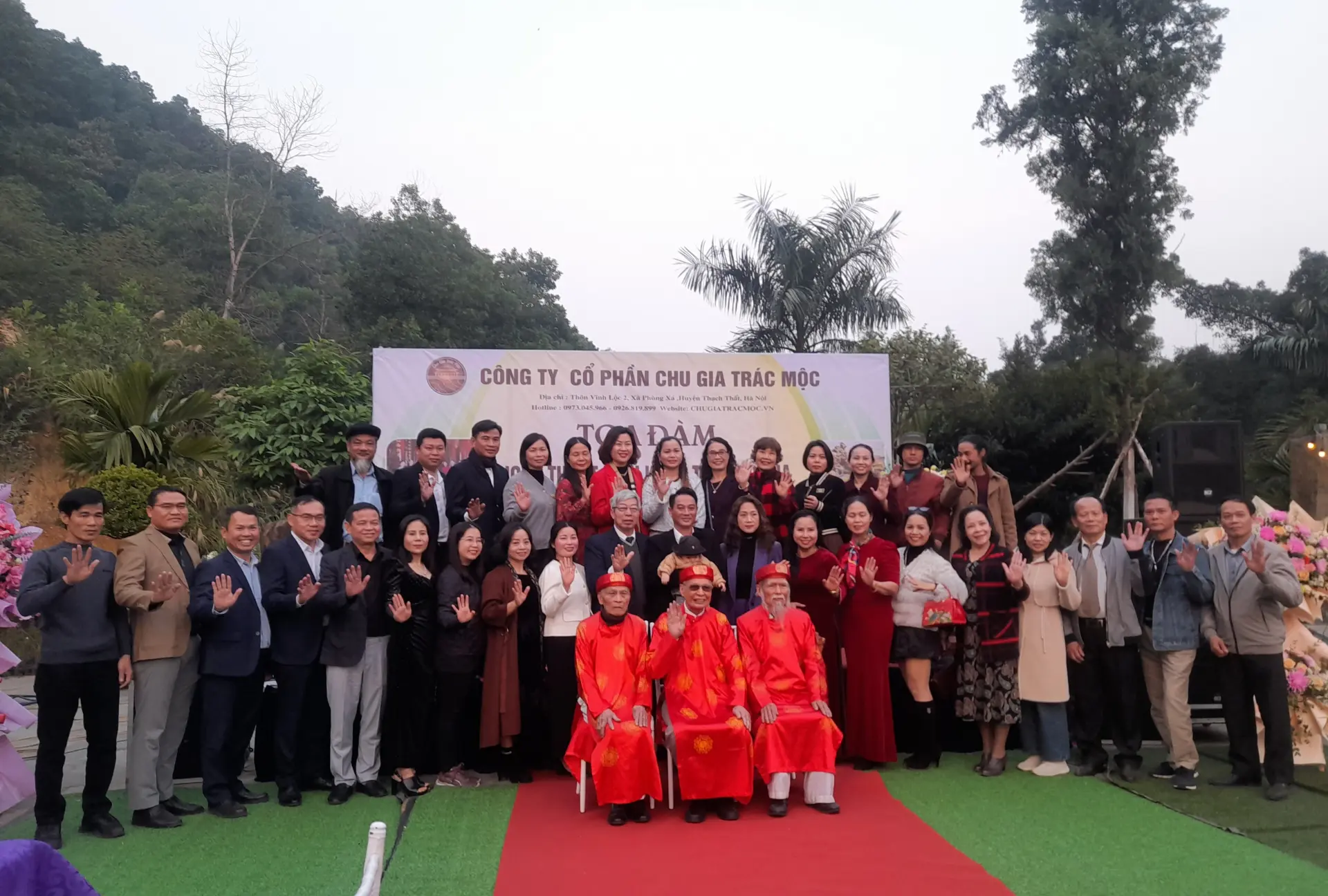 TRI ÂN CÁC BẬC CAO NIÊN NHÂN NGÀY TRUYỀN THỐNG NGƯỜI CAO TUỔI VIỆT NAM